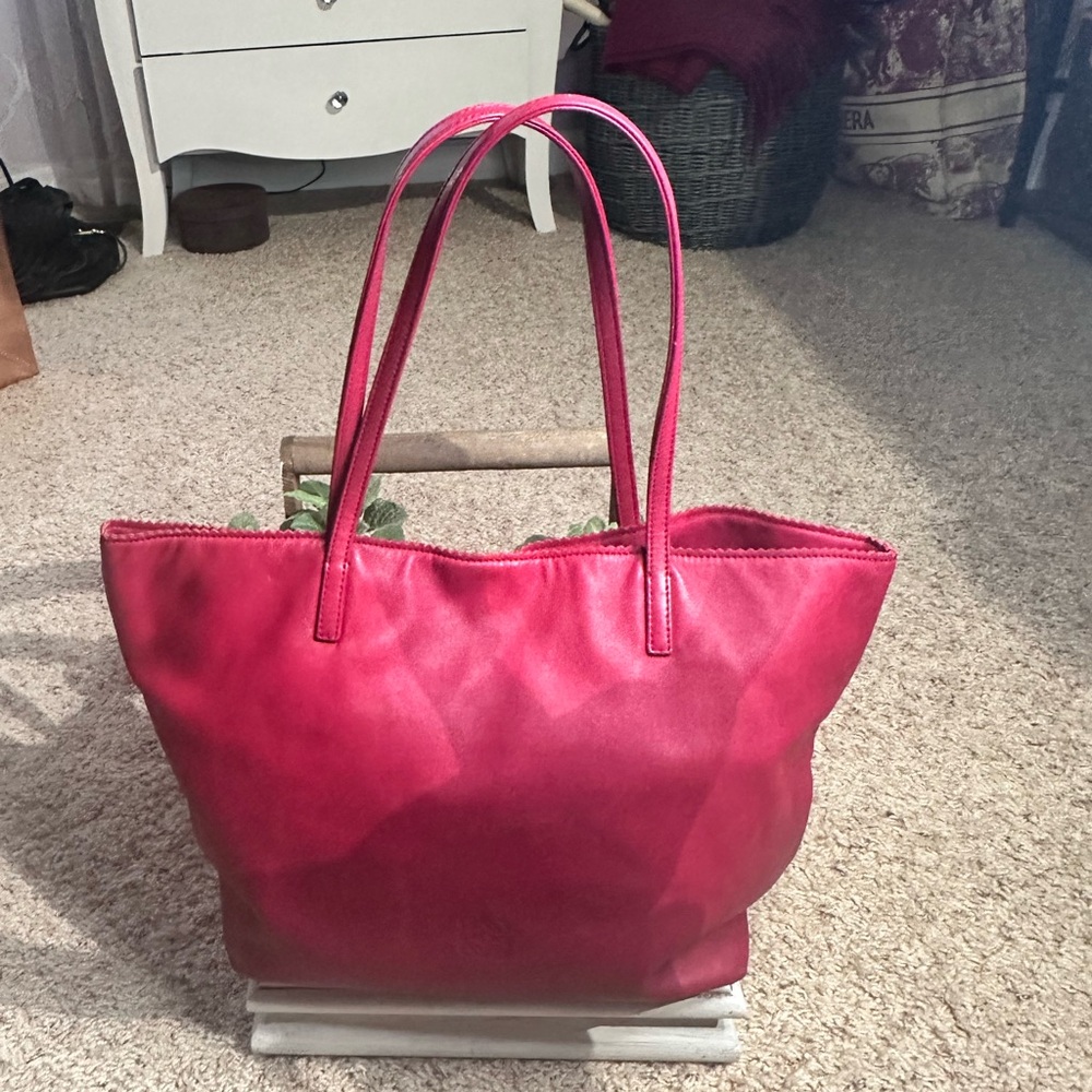 Loewe Vibrant Red Leather Tote - Picture 13 of 16